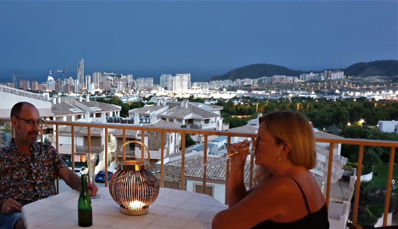 פינסטראט 2 Bed Penthouse Apartment - Sea Views - Sleeps 4 מראה חיצוני תמונה