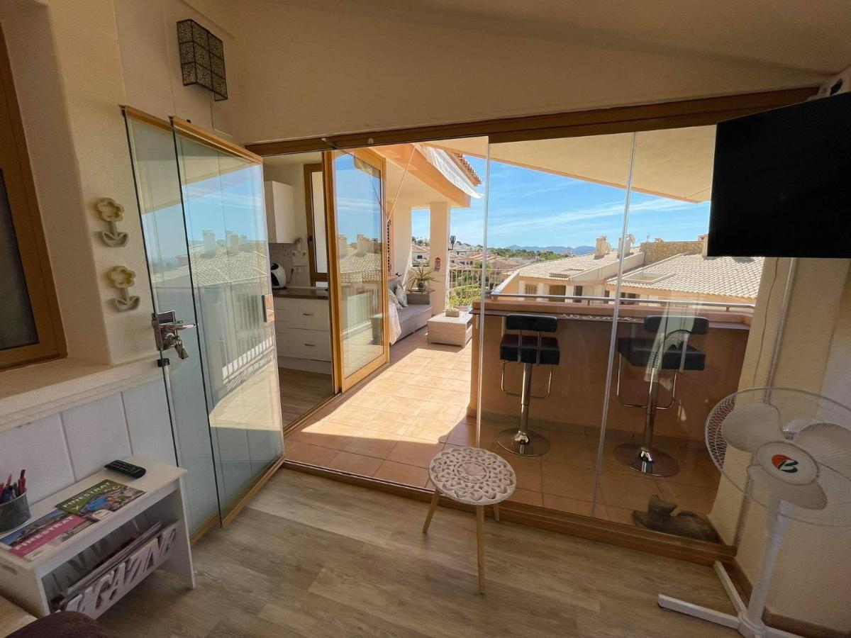 פינסטראט 2 Bed Penthouse Apartment - Sea Views - Sleeps 4 מראה חיצוני תמונה