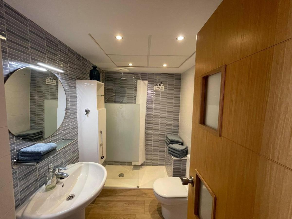 פינסטראט 2 Bed Penthouse Apartment - Sea Views - Sleeps 4 מראה חיצוני תמונה